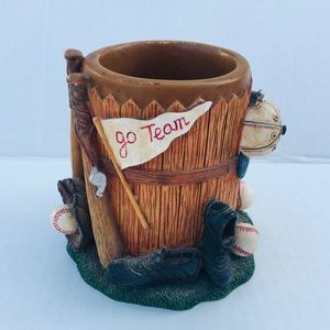 Russ Berrie Yesterday's Ballgame Baseball Holder